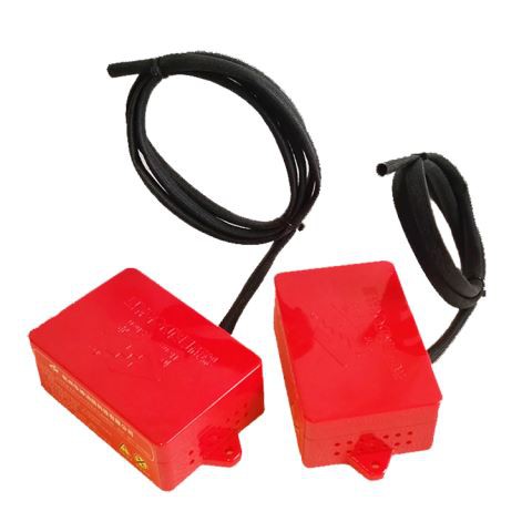 Automatický hasicí přístroj s aerosolovým zařízením pro strojovnu